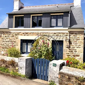  Vakantiehuis La Petite Maison Du Coin De Loguivy De La